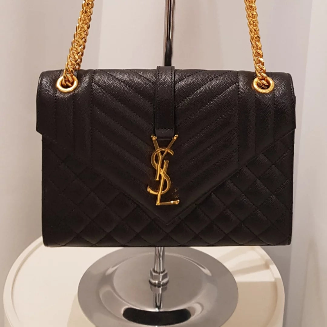 Saint Laurent Envelope Medium Pelle Grain de Poudre Nera