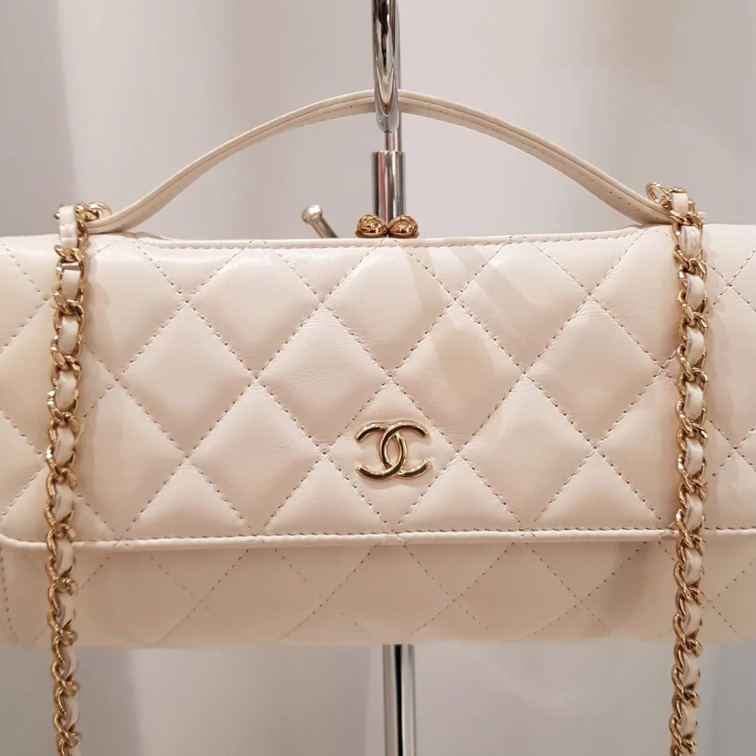 Chanel Wallet on Chain (WOC) Pelle Trapuntata Bianca